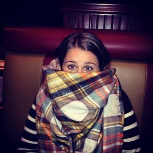 Meet your Posher, Meagan